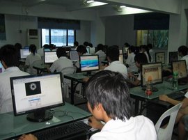 上海電腦維修培訓(xùn)學(xué)校 掌握計(jì)算機(jī)技術(shù)開(kāi)發(fā)的實(shí)用技能